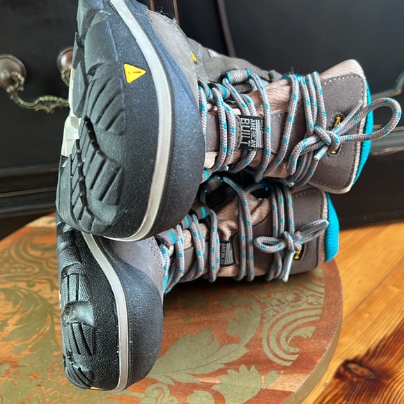 NWOT Keen Mid WP Hiking Boots Shoes Womens size L9 R9.5  🥳 Host Pick 🥳 - Picture 12 of 16